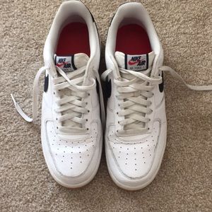 Nike Air Force 1